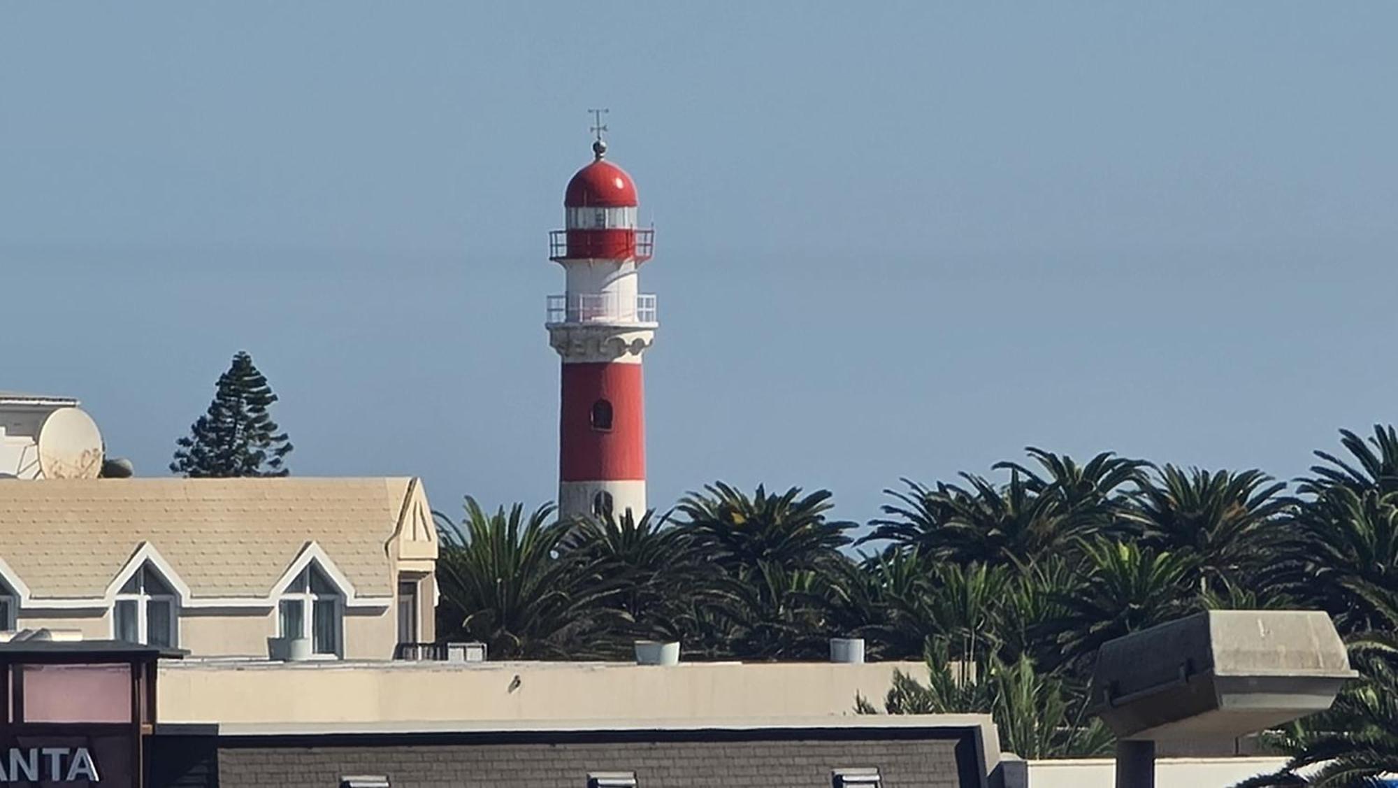 Appartamento Bright & Stylish Self Catering Swakopmund Cbd Esterno foto