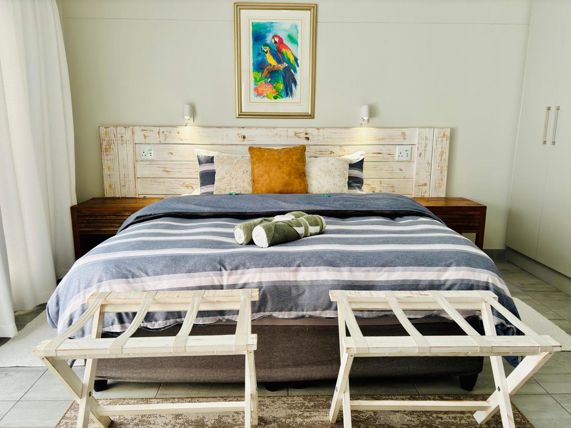 Appartamento Bright & Stylish Self Catering Swakopmund Cbd Esterno foto