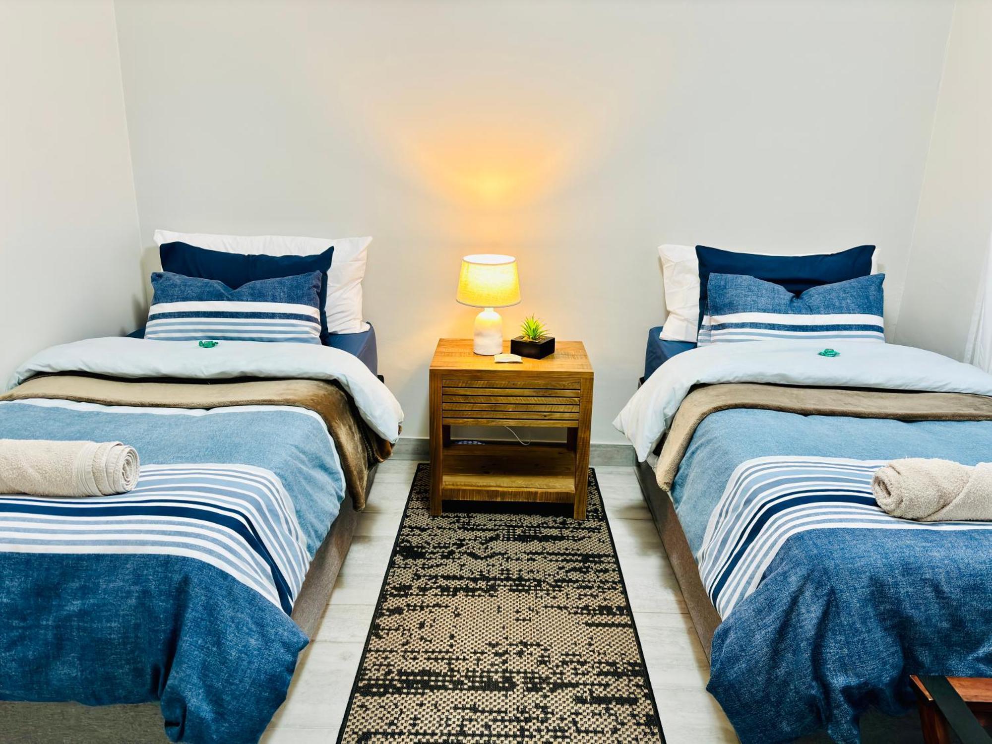 Appartamento Bright & Stylish Self Catering Swakopmund Cbd Esterno foto